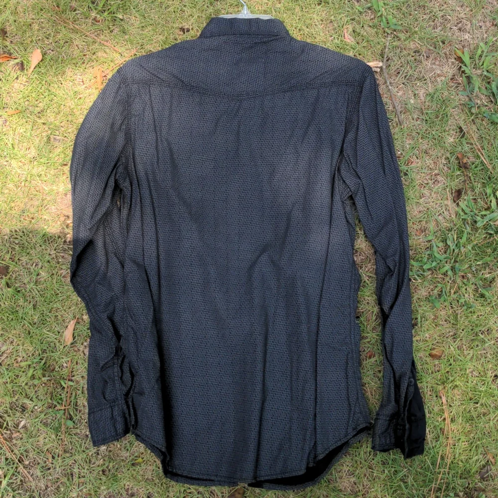 Men's medium black broken threads 100% cotton button up shirt - Picture 2 of 3